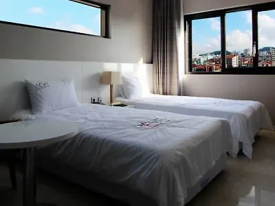 Motel Reve Business Hotel Jeju