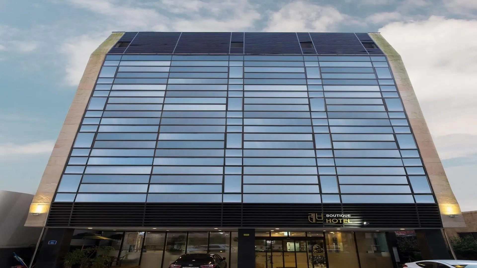 Motel Reve Business Hotel Jeju