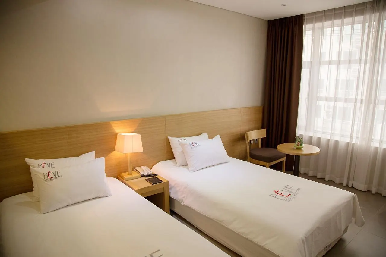 Reve Business Hotel Jeju