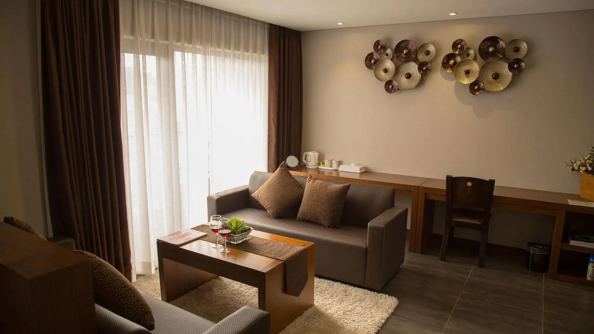 Motel Reve Business Hotel Jeju